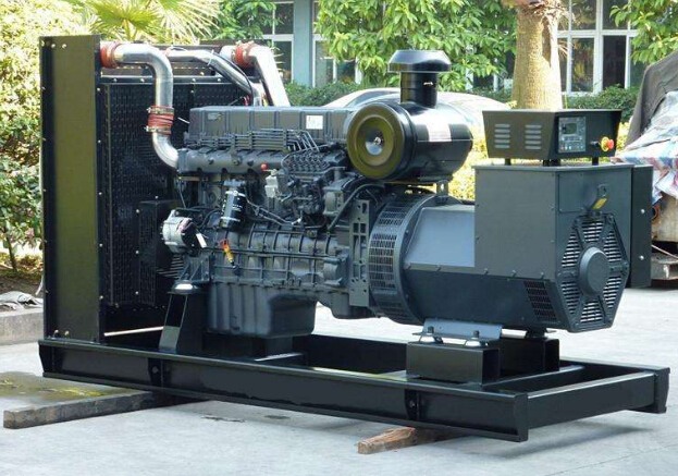 科尔沁左翼中全新本田150kw大型柴油发电机组